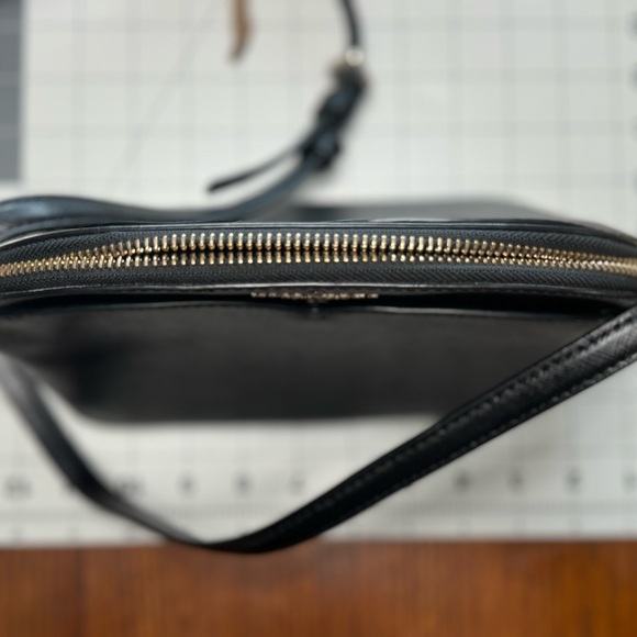 Black Kate Spade small cross body purse - Picture 6 of 6